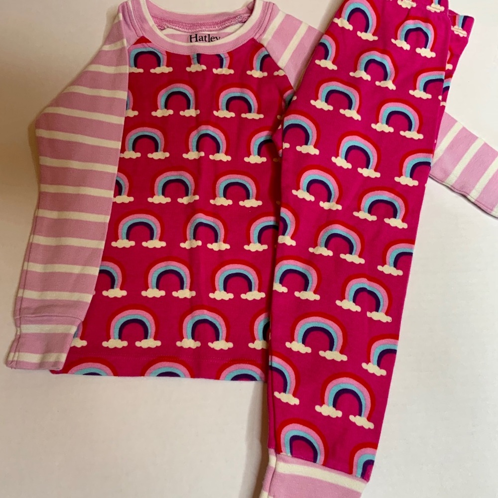 Hatley girls size 4 pajama set